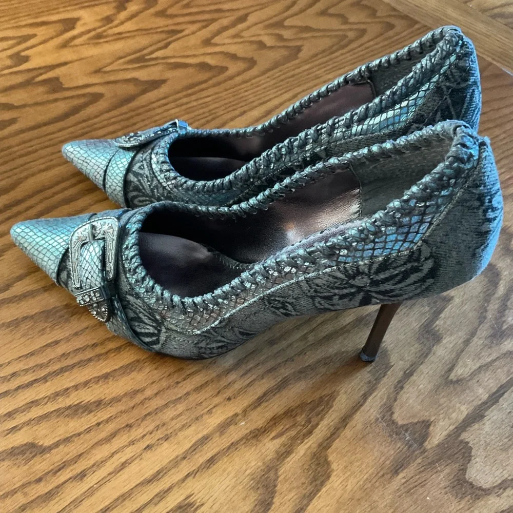 Italina Snakeskin Like Texture Print, Pointed Toe, Stilettos, Sz 7.5